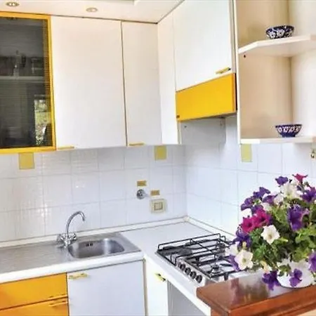 La Fonte Ii Apartment *